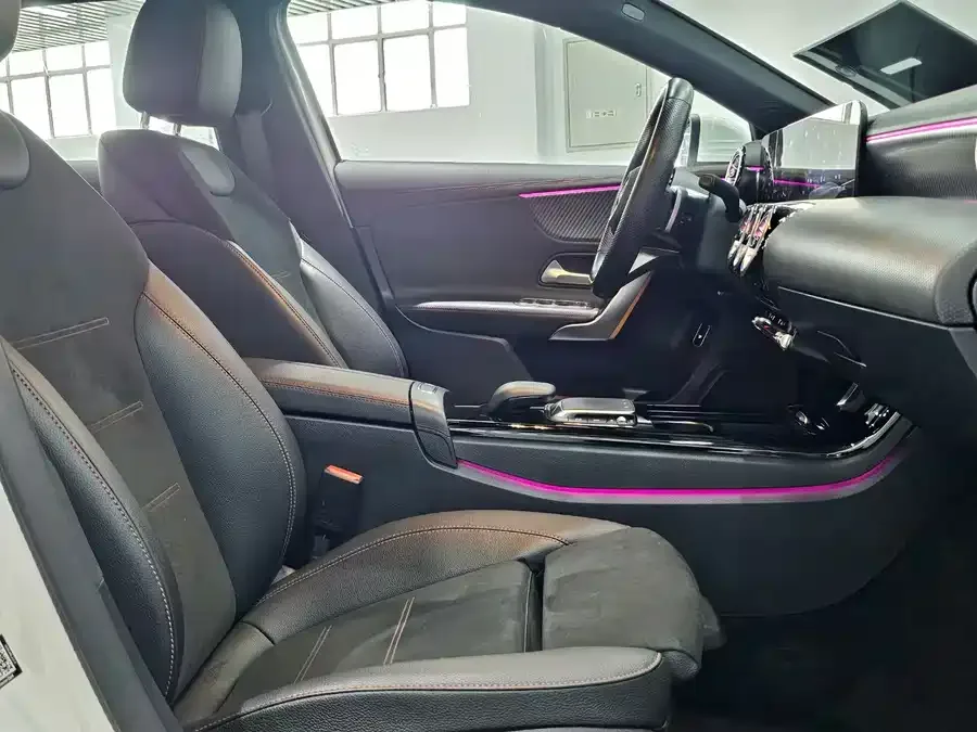 Mercedes-Benz Class A Mercedes-Benz A-Class 2024 A 200 L Fashion Edition 2024 — миниатюра 4