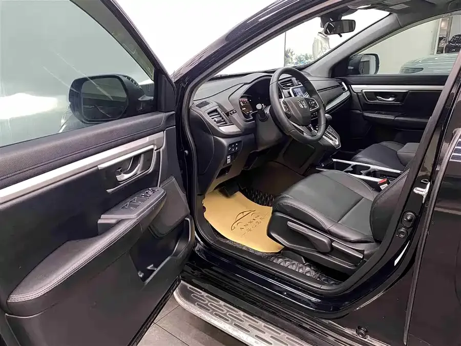 Honda CR-V 2021 240TURBO CVT 2WD Urban Edition 2022 — миниатюра 2