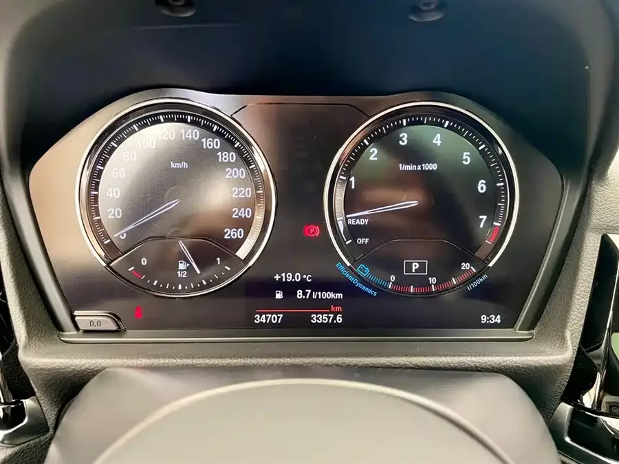 BMW 1 series BMW 1 Series 2021 120i M Sport Night Edition 2022 — миниатюра 4