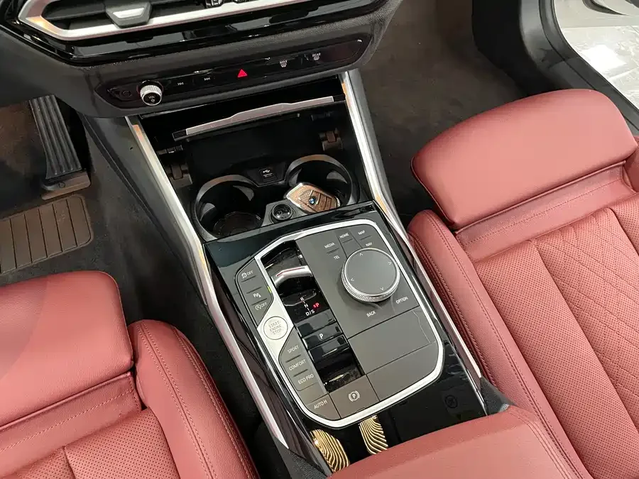 BMW 3 series BMW 3 Series 2023 320Li M Sport Package 2022 — миниатюра 5