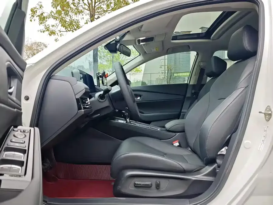 Honda Inspire Insignia 2024 260TURBO Elite Edition 2024 — миниатюра 4