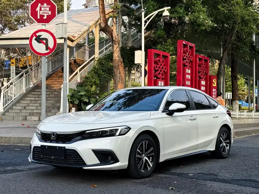 Honda Civic 2023 Civic HATCHBACK 240TURBO CVT Extreme Edition 2023 — фото 1, купить с доставкой в Москву