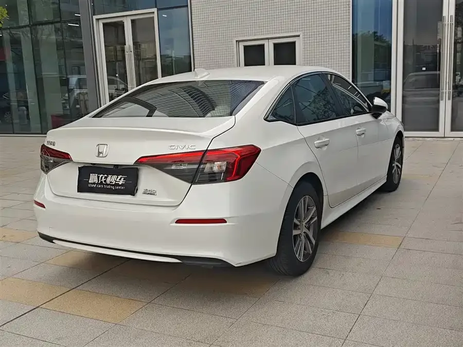 Honda Civic 2023 Civic 240TURBO CVT Power Edition 2023 — миниатюра 2