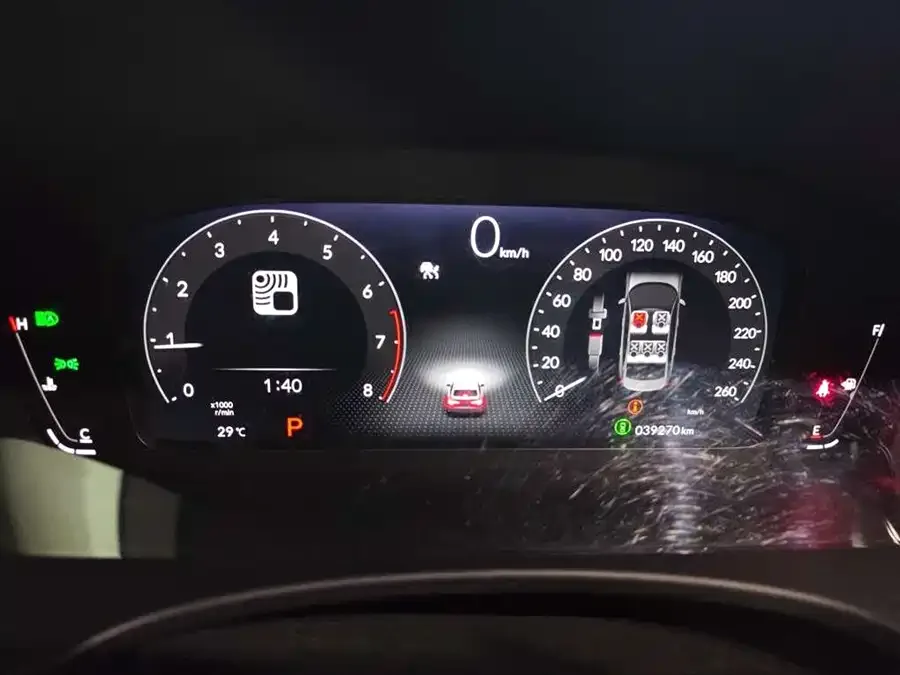 Honda Civic 2023 Civic 240TURBO CVT Power Edition 2023 — миниатюра 3