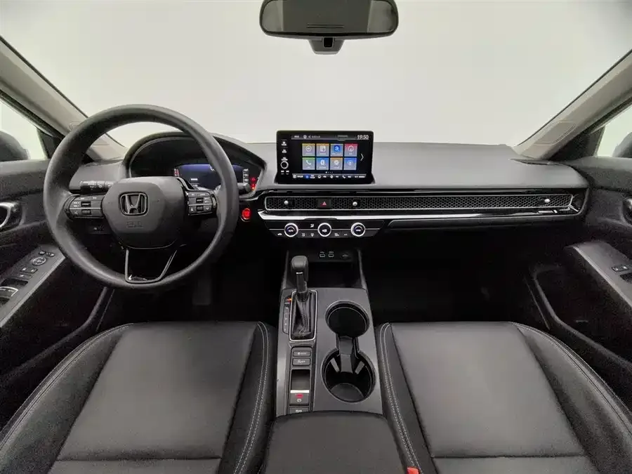 Honda Civic 2022 Civic 240TURBO CVT Dynamic Edition 2022 — миниатюра 2