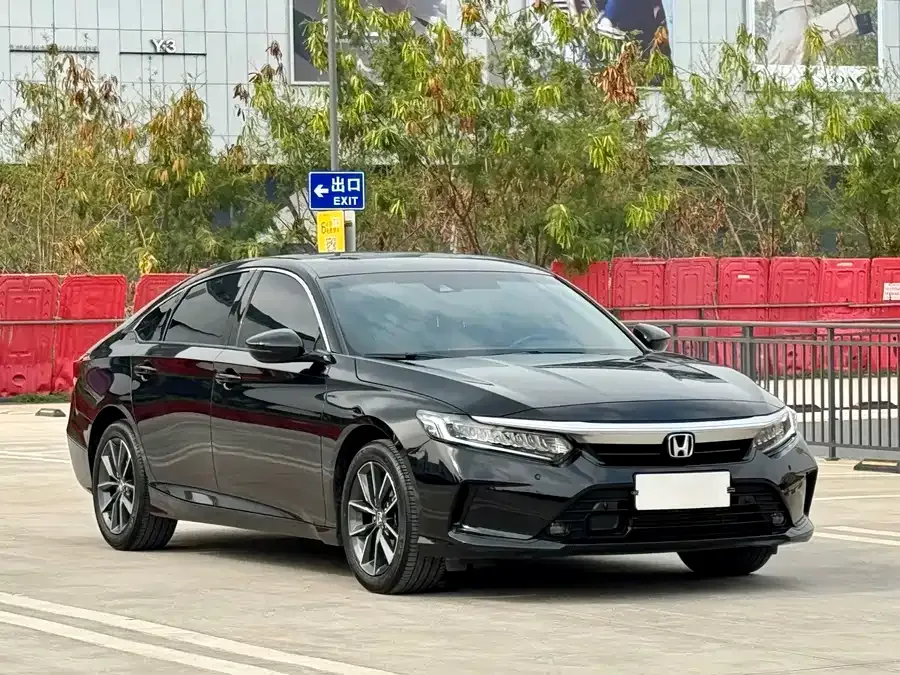 Honda Inspire Inship 2022 260TURBO Exquisite Edition 2022 — миниатюра 3