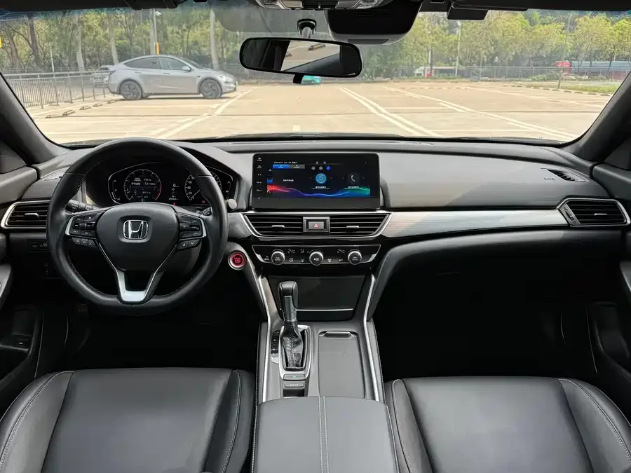 Honda Inspire Inship 2022 260TURBO Exquisite Edition 2022 — миниатюра 5