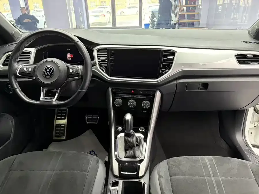 Volkswagen T-ROC T-ROC 2022 280TSI DSG 2WD R-Line Pro PLUS 2023 — миниатюра 5