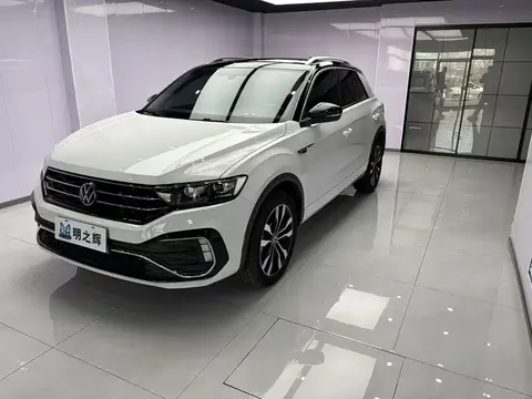 Volkswagen T-ROC 2023 купить в Москве
