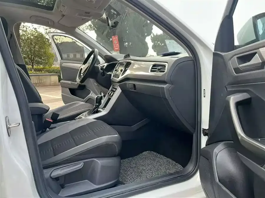 Volkswagen T-ROC T-ROC 2022 280TSI DSG 2WD Elite PLUS 2023 — миниатюра 2