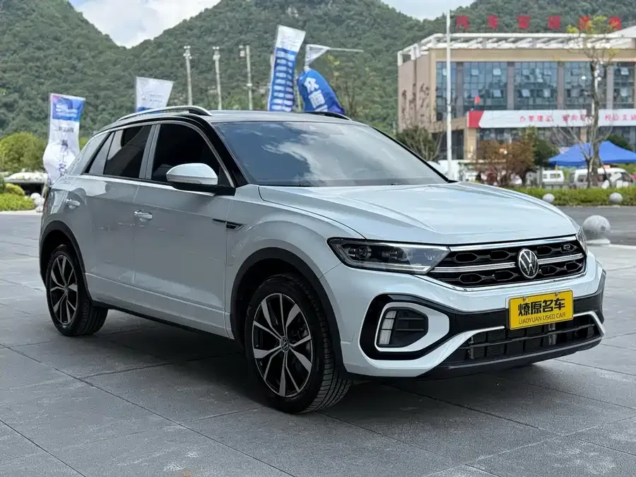 Volkswagen T-ROC T-ROC 2023 300TSI DSG 2WD Chenguang Edition 2024 — миниатюра 3