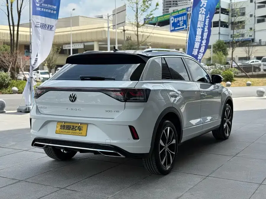 Volkswagen T-ROC T-ROC 2023 300TSI DSG 2WD Chenguang Edition 2024 — миниатюра 4