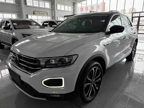 Volkswagen T-ROC 2023 купить в Москве