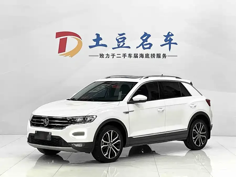 Volkswagen T-ROC T-ROC 2022 280TSI DSG 2WD Comfort PLUS 2022 — фото 1, купить с доставкой в Москву