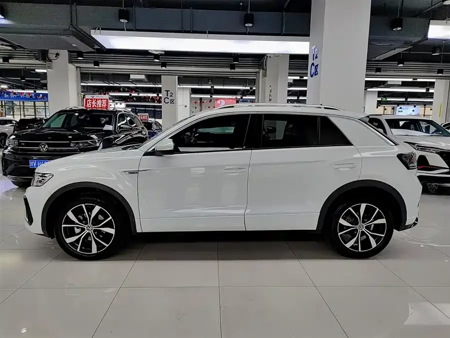 Volkswagen T-ROC T-ROC 2025 300TSI DSG 2WD Chenguang Edition 2024 — миниатюра 3