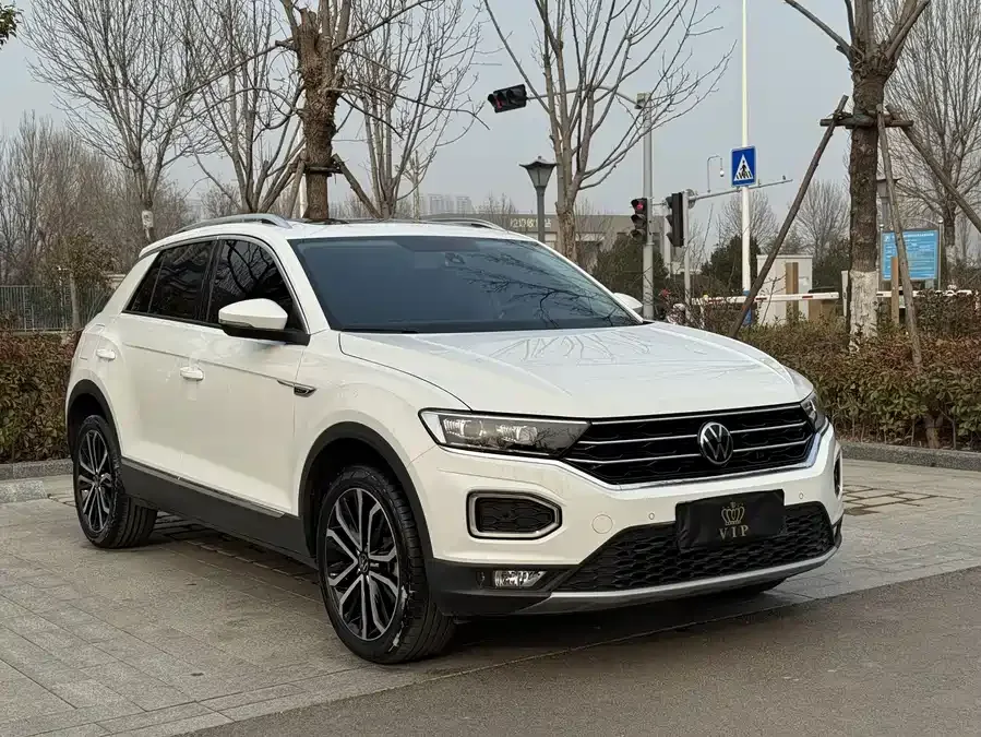 Volkswagen T-ROC T-ROC 2022 280TSI DSG 2WD Comfort PLUS 2023 — миниатюра 3