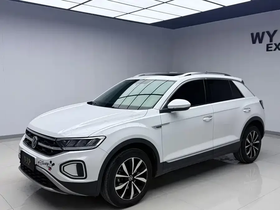 Volkswagen T-ROC T-ROC 2023 280TSI DSG 2WD Time Edition 2023 — фото 1, купить с доставкой в Москву