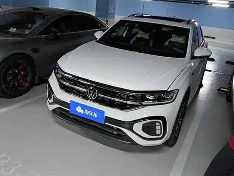 Volkswagen T-ROC 2024 buy in Moscow