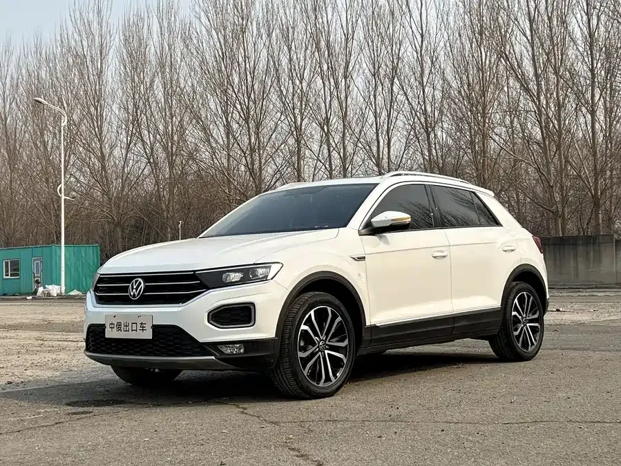 Volkswagen T-ROC T-ROC 2021 280TSI DSG 2WD Comfort Smart Edition 2022 — фото 1, купить с доставкой в Москву