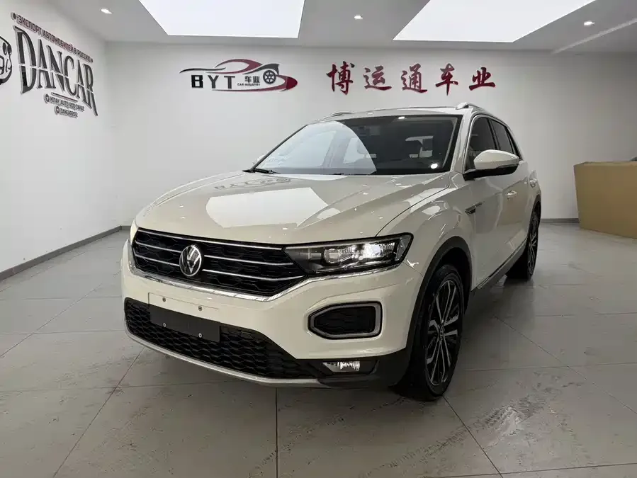 Volkswagen T-ROC T-ROC 2021 facelift 280TSI DSG two-wheel drive elite intelligent version 2022 — фото 1, купить с доставкой в Москву