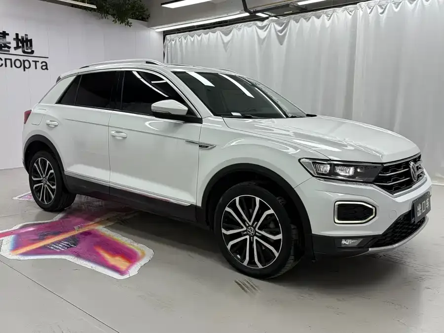 Volkswagen T-ROC T-ROC 2021 280TSI DSG two-wheel drive comfortable and connected 30th anniversary commemorative edition 2022 — миниатюра 3