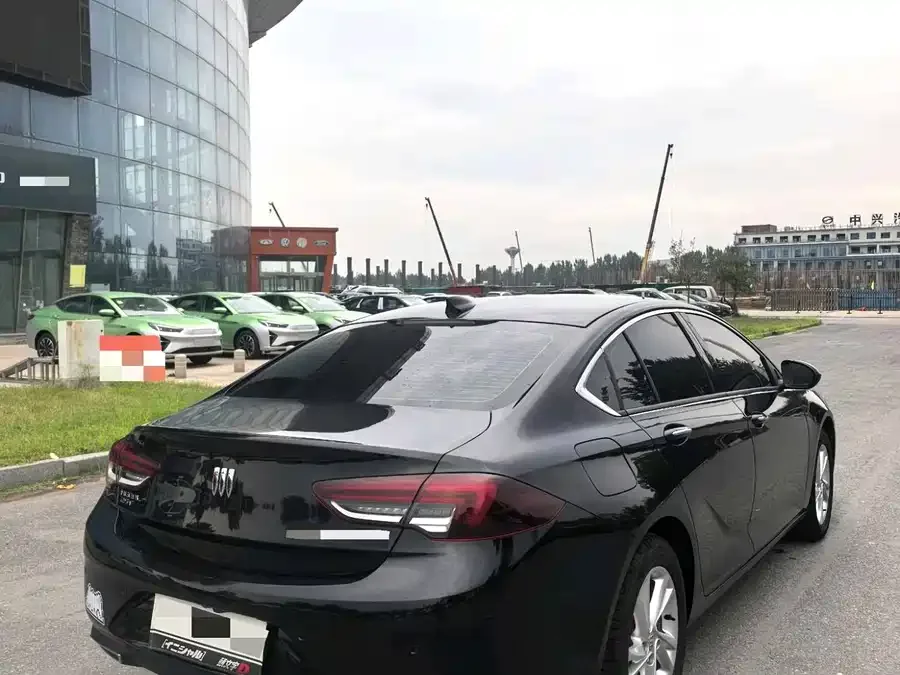Buick Regal Regal 2024 facelift 25T Super Edition 2025 — миниатюра 3