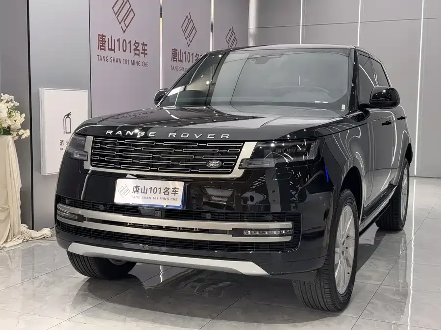 Land Rover Range Rover Range Rover 2025 3.0 L6 360PS Grand Edition 2025 — фото 1, купить с доставкой в Москву