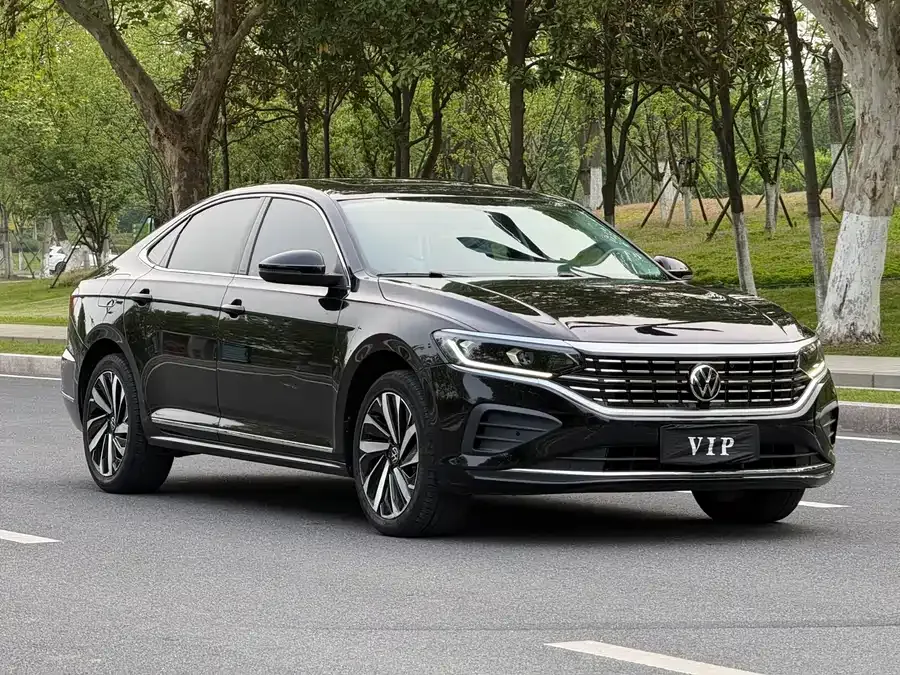 Volkswagen Passat Passat 2025 Outstanding Model 380TSI Starry Sky Dragon Edition 2025 — миниатюра 3
