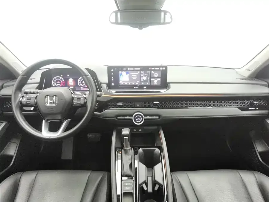 Honda Accord Accord 2025 260TURBO Premium Edition 2025 — миниатюра 2