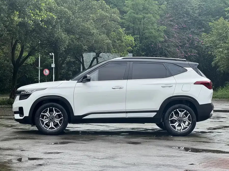 Kia KX3 Aopao (Seltos) KX3 2021 1.5L CVT Trend Edition 2022 — миниатюра 3