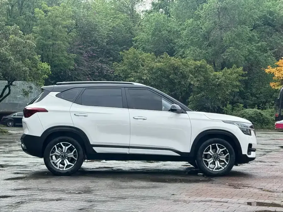 Kia KX3 Aopao (Seltos) KX3 2021 1.5L CVT Trend Edition 2022 — миниатюра 4