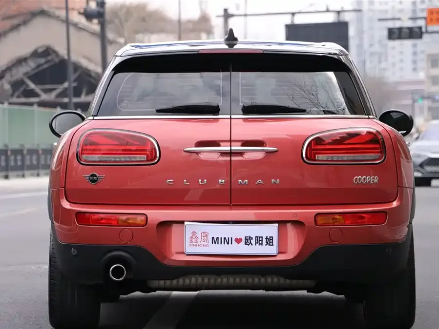 MINI CLUBMAN MINI CLUBMAN 2022 1.5T COOPER Connoisseur 2022 — миниатюра 2