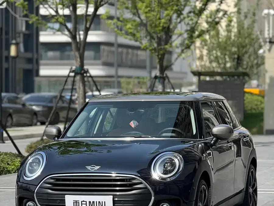 MINI CLUBMAN MINI CLUBMAN 2022 1.5T COOPER Connoisseur 2022 — миниатюра 2