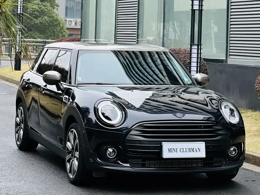 MINI CLUBMAN MINI CLUBMAN 2023 facelift 1.5T COOPER Connoisseur 2023 — миниатюра 3