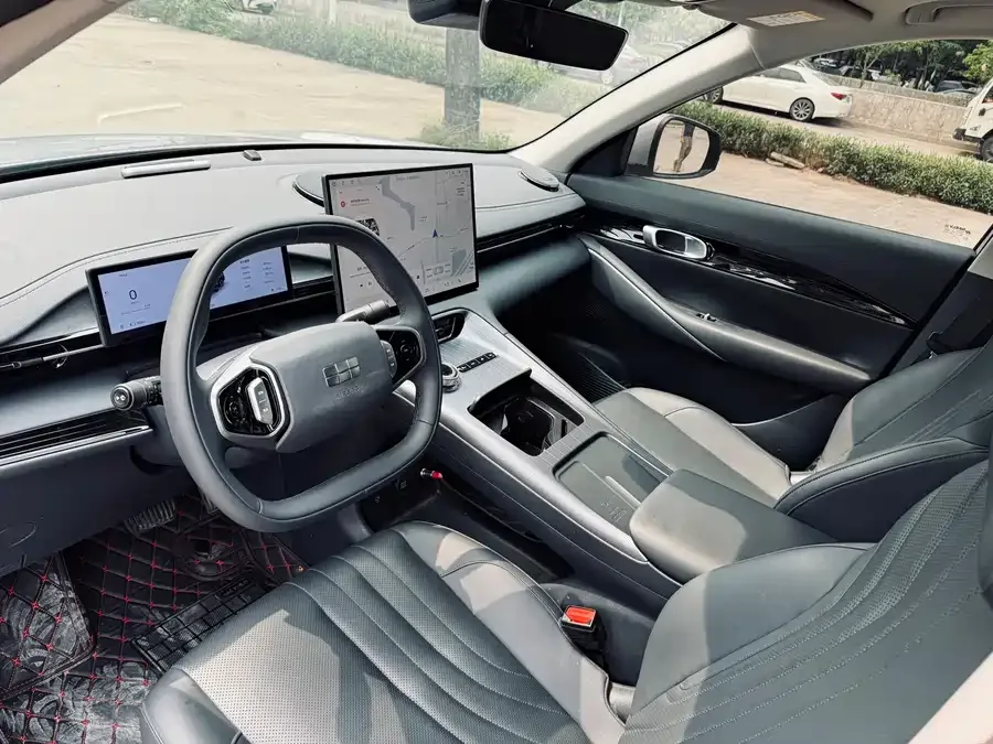 Geely Galaxy E5 Galaxy E5 2026 530km Explorer Edition 2025 — миниатюра 5
