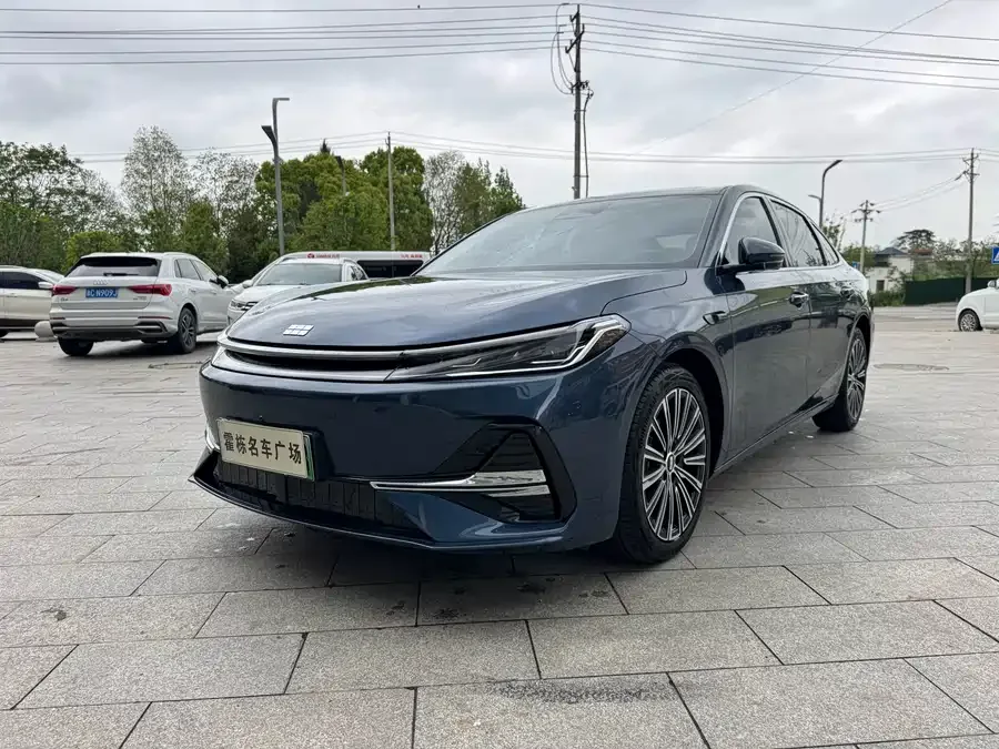 Geely Galaxy A7 Galaxy A7 2025 EM-i 150km Starship Edition 2025 — фото 1, купить с доставкой в Москву