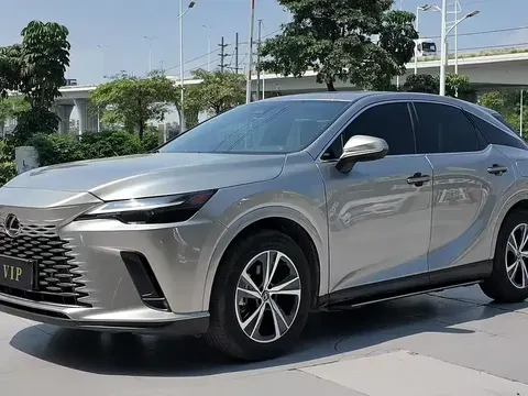 Lexus RX 2023 купить в Москве
