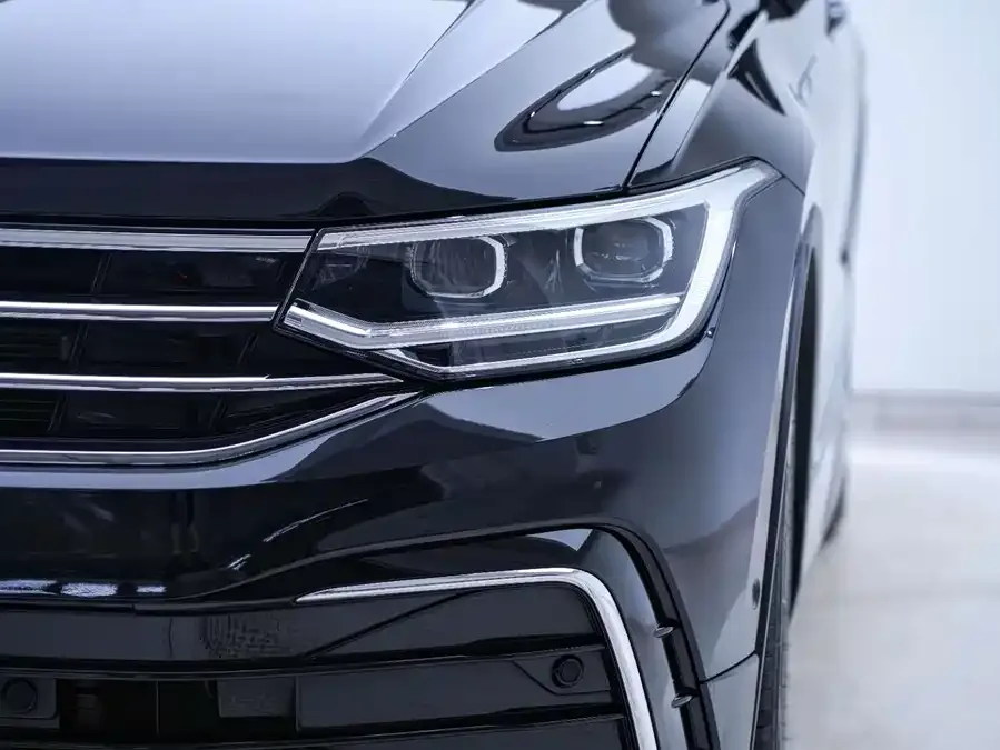 Volkswagen Tiguan L Tiguan L 2024 330TSI Automatic 2WD R-Line Enjoy Edition 2024 — миниатюра 4