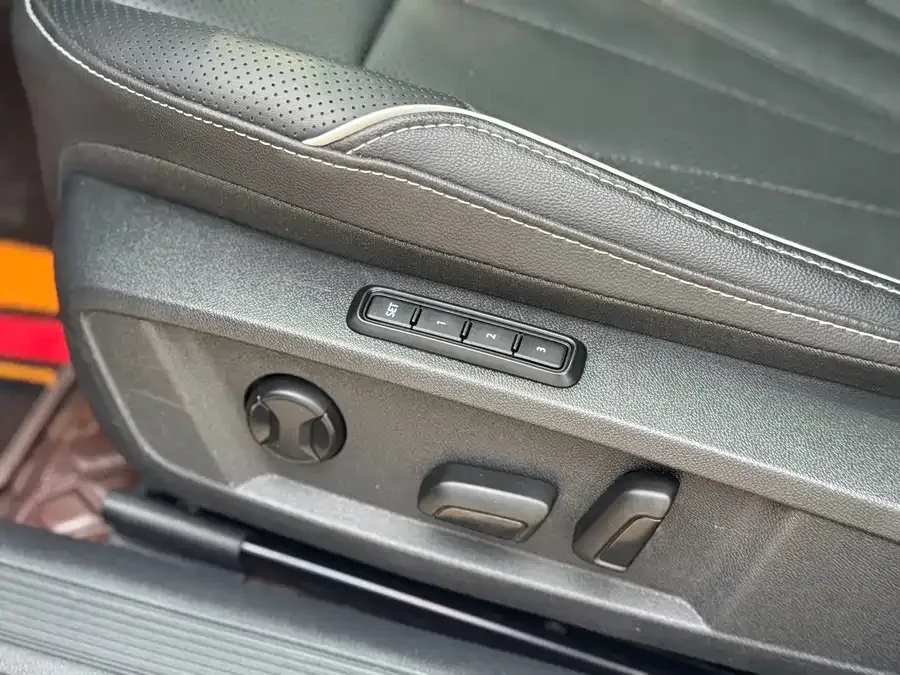 Volkswagen Passat Passat 2024 330TSI Star Elite Edition 2024 — миниатюра 2