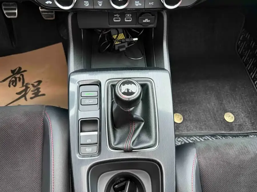 Honda Civic Civic 2023 HATCHBACK 240TURBO manual extreme version 2024 — миниатюра 5