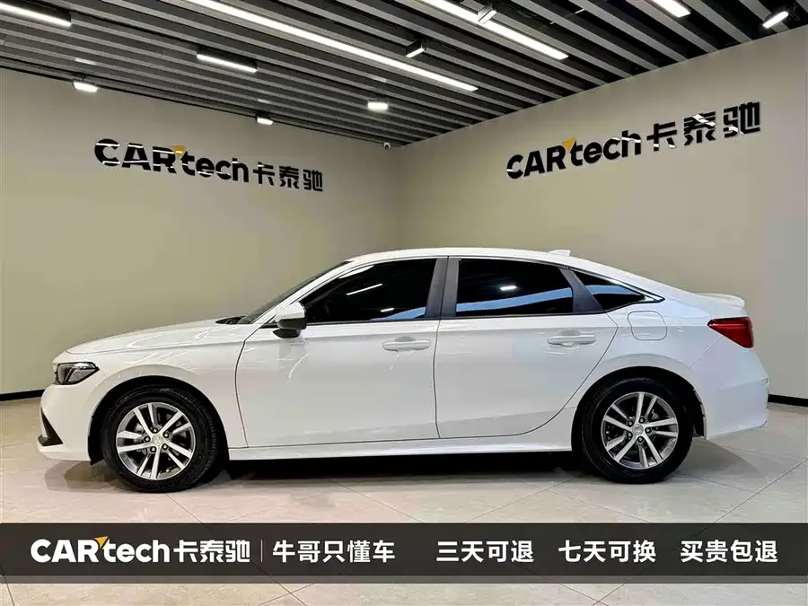 Honda Civic 2023 Civic 240TURBO CVT Power Edition 2024 — миниатюра 4
