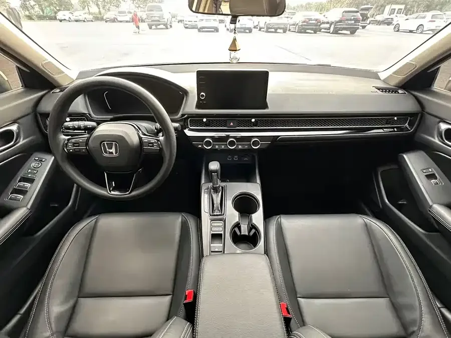 Honda Civic 2022 Civic 240TURBO CVT Sport Edition 2023 — миниатюра 3