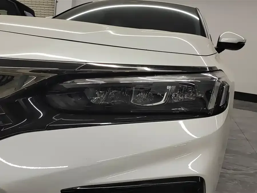 Honda Civic 2023 Civic 240TURBO CVT Sporty C-Stage Special Edition 2023 — миниатюра 2