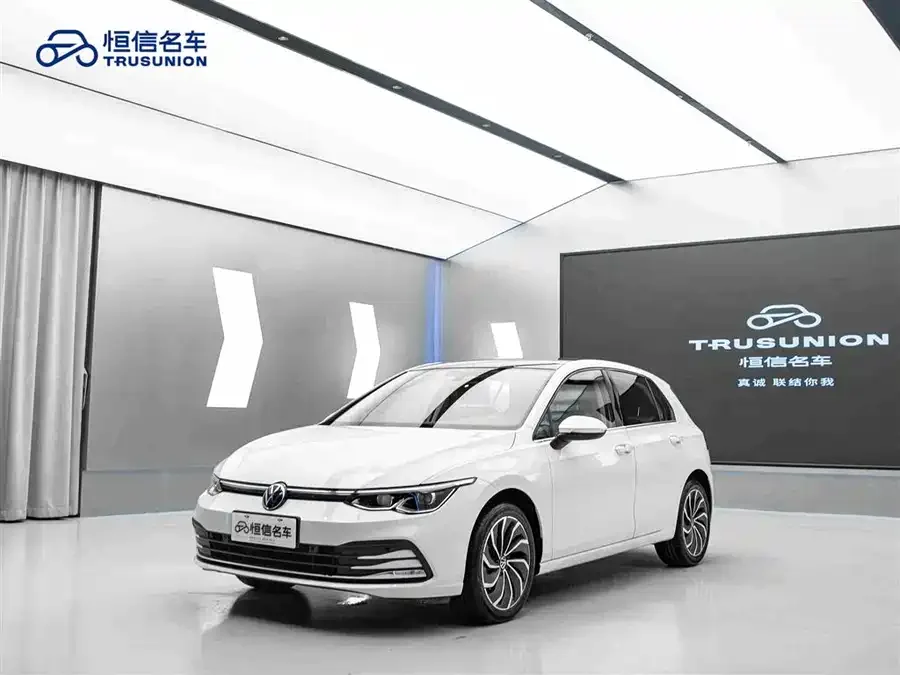 Volkswagen golf Golf 2023 280TSI DSG Pro 2023 — миниатюра 3