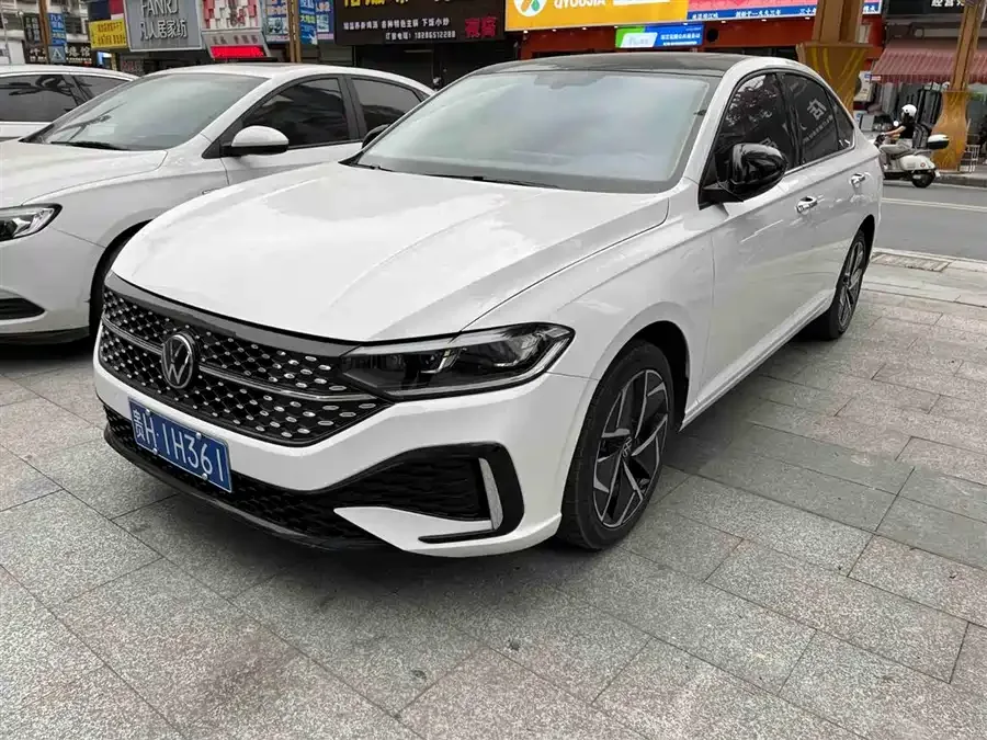 Volkswagen Lavida Lavida 2023 280TSI DSG Starry Sky Forever Edition 2022 — фото 1, купить с доставкой в Москву