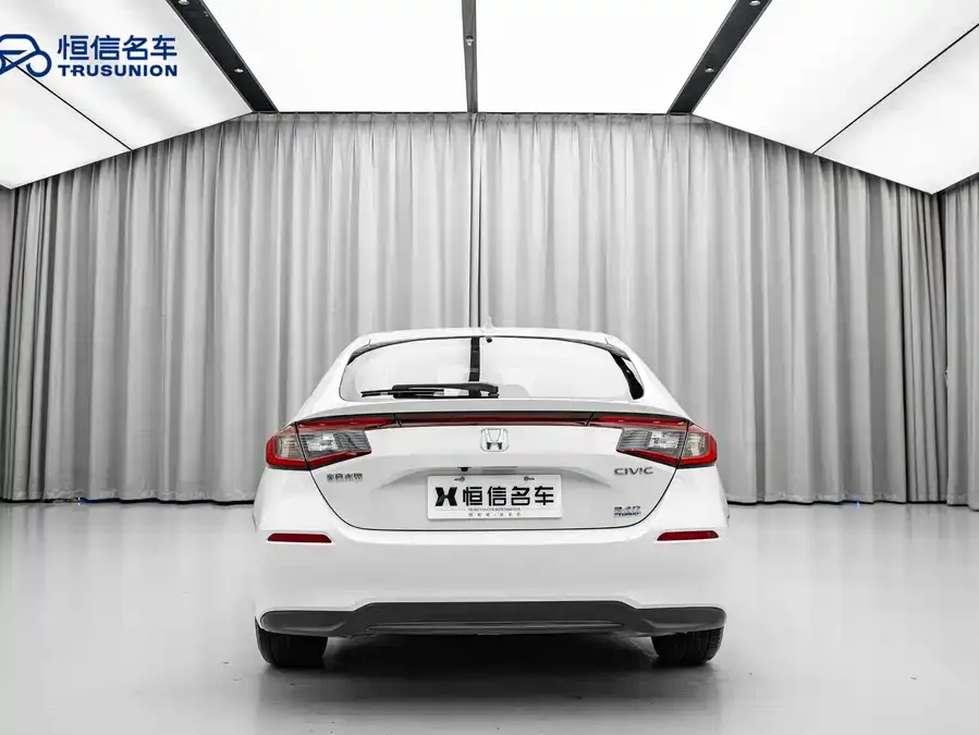 Honda Civic 2023 Civic HATCHBACK 240TURBO CVT Extreme Edition 2023 — миниатюра 2