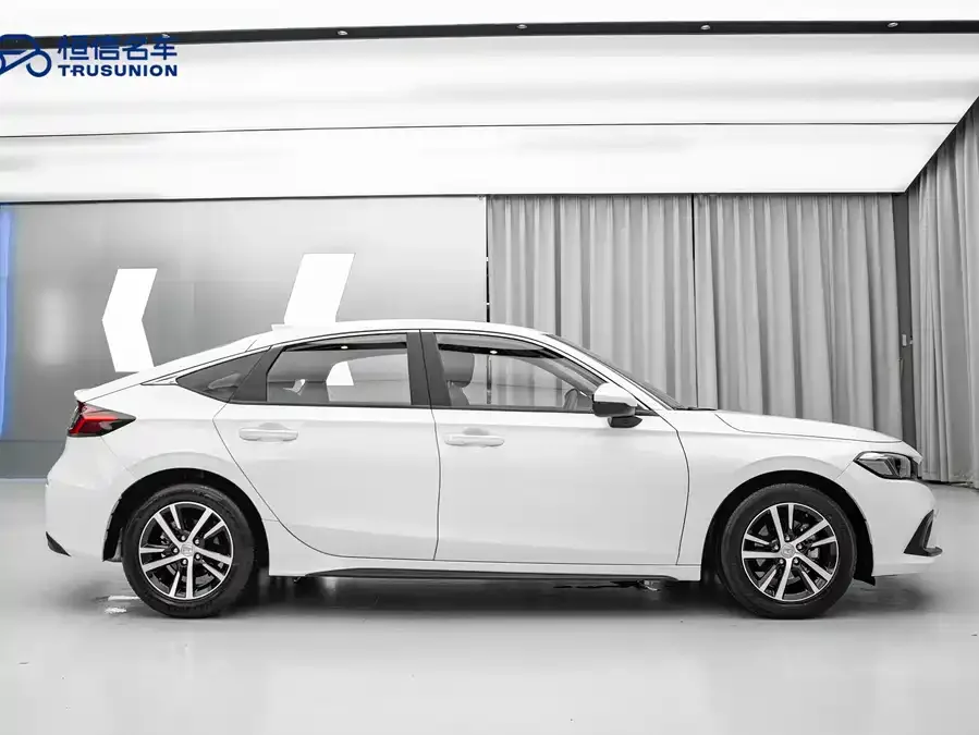 Honda Civic 2023 Civic HATCHBACK 240TURBO CVT Extreme Edition 2023 — миниатюра 4