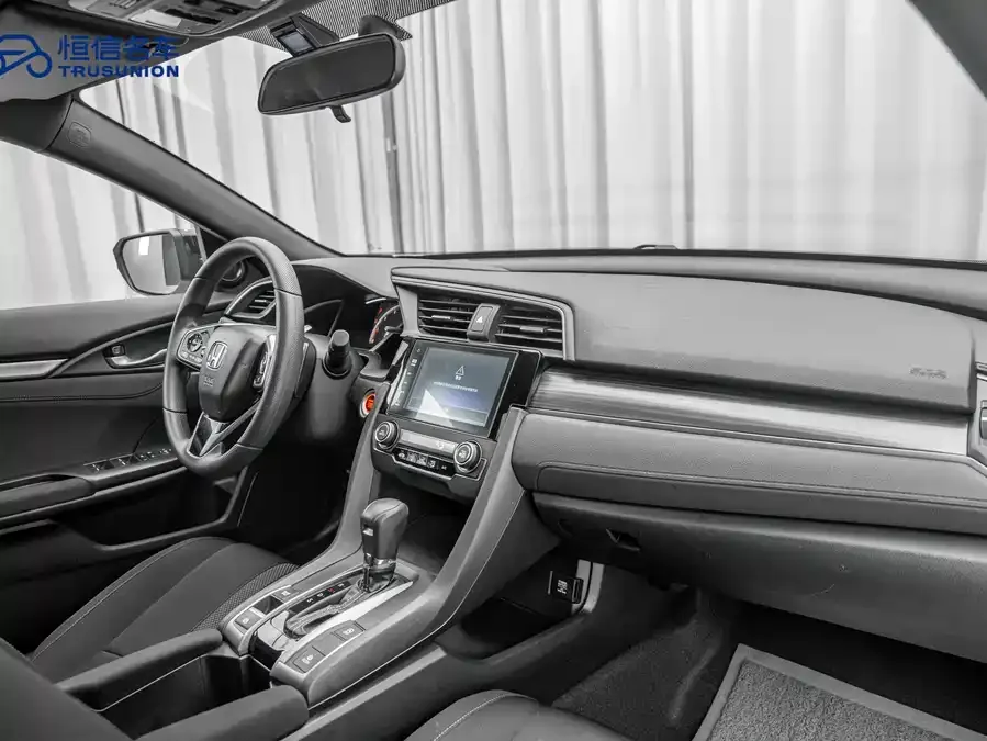 Honda Civic Civic 2021 HATCHBACK 220TURBO CVT Cool Control 2022 — миниатюра 4