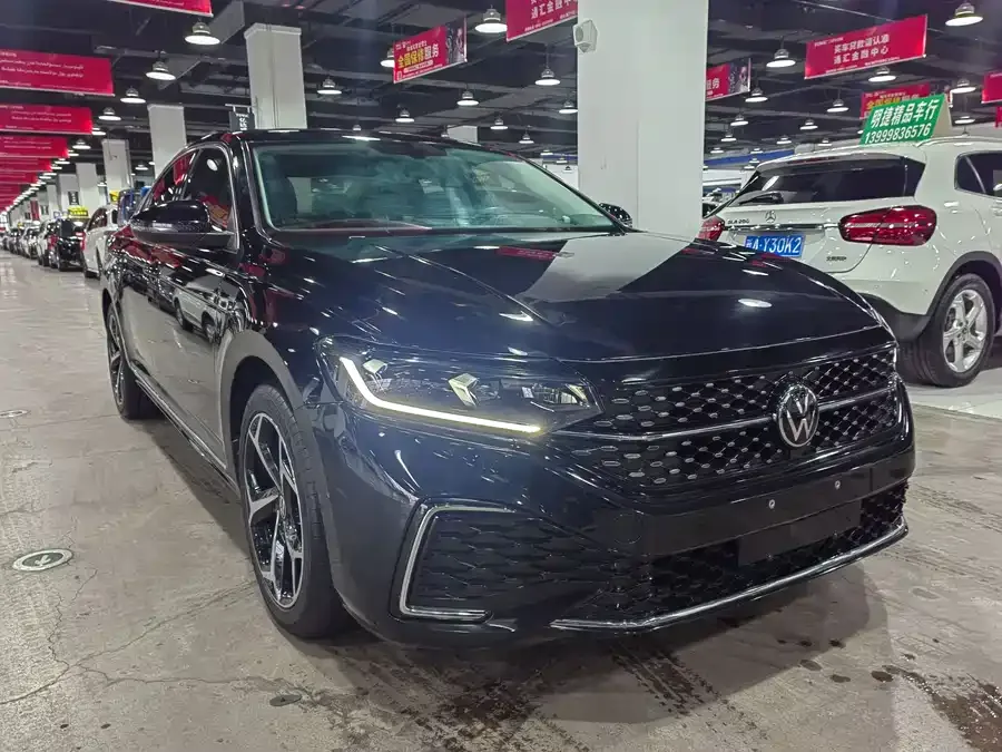 Volkswagen Passat Passat 2023 330TSI Star Elite Edition 2023 — миниатюра 3