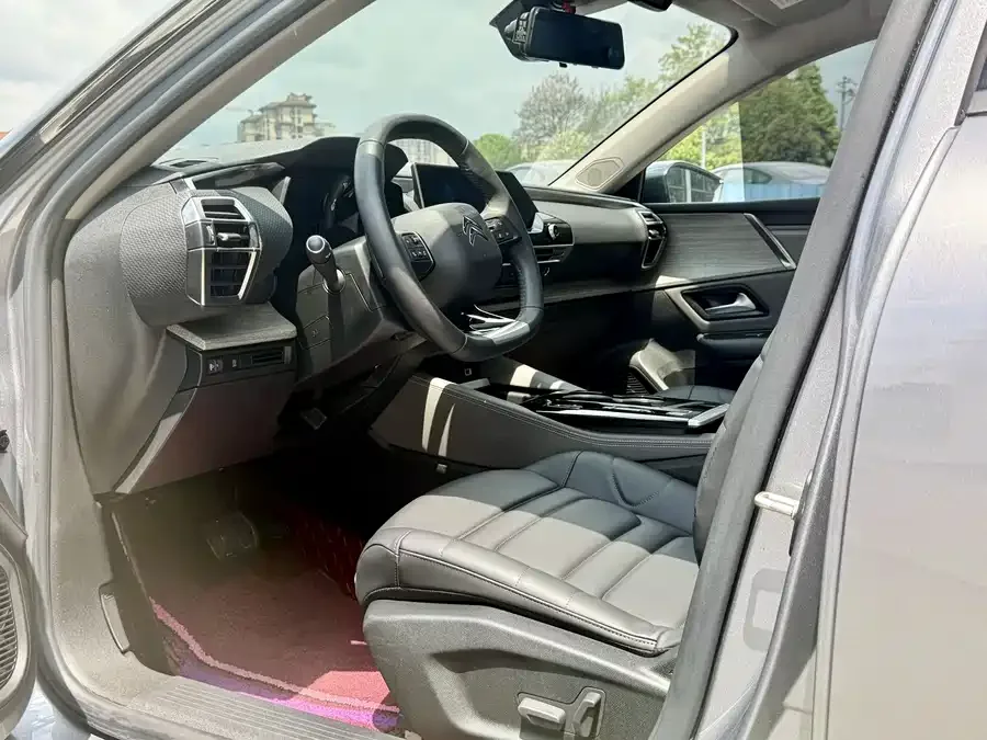 Citroen Versailles C5 X Versailles C5 2022 — миниатюра 2